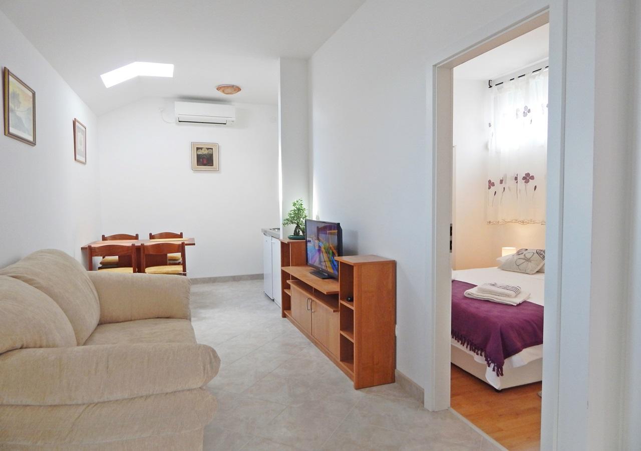 Apartments Moni Сплит Екстериор снимка