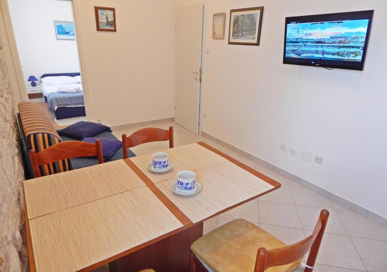 Apartments Moni Сплит Екстериор снимка