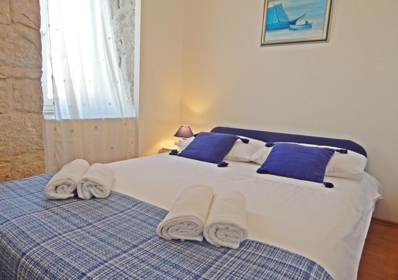 Apartments Moni Сплит Екстериор снимка