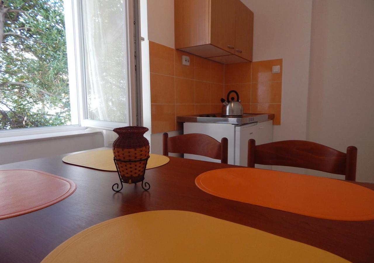 Apartments Moni Сплит Екстериор снимка